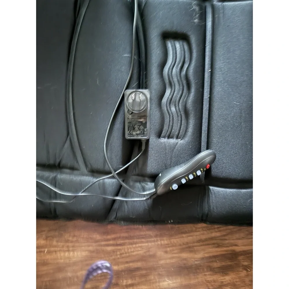 Full Body Black Massage And Heat Mat Tested-Works Plug & remote Included‎